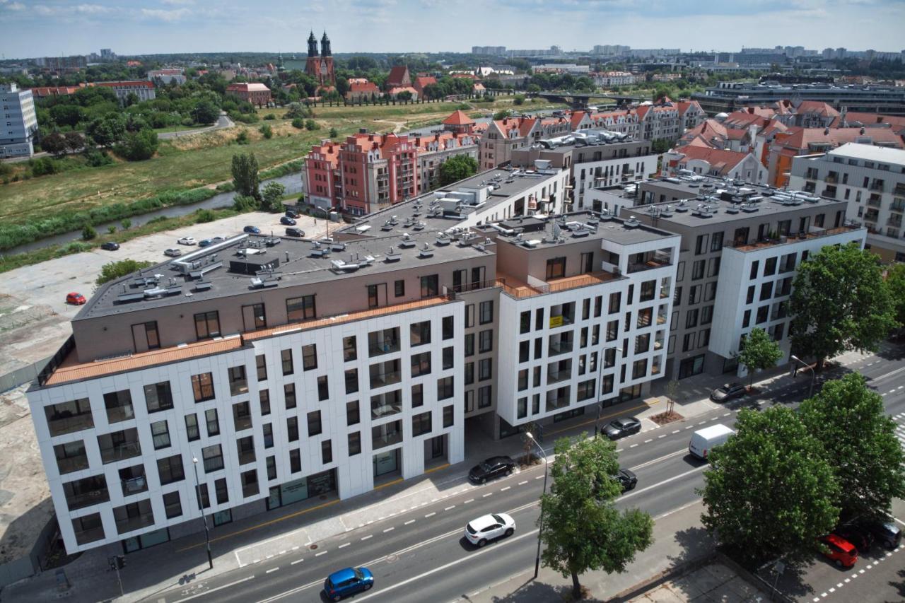 Essence Apartments Sapphire Poznan Exterior photo